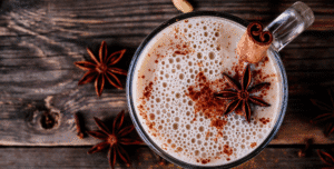 Lire la suite à propos de l’article Recette de latté gourmand au chocolat & abricot : la boisson réconfortante du moment
